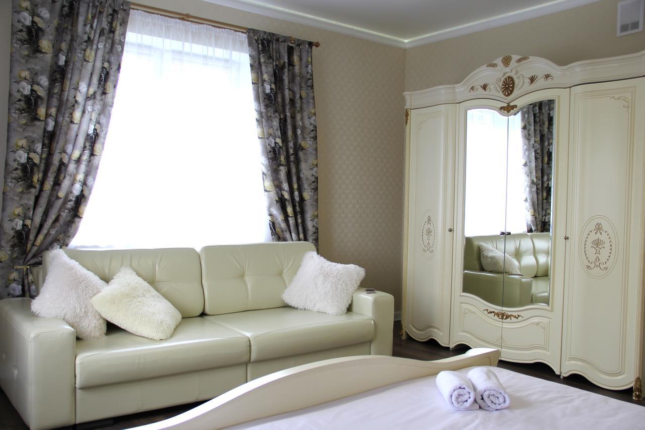 Lebediny Guest House ブレスト エクステリア 写真